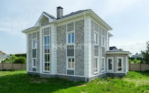2-этажный коттедж 300 м² без отделки
