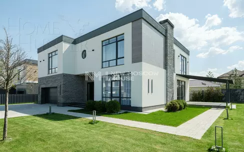 2-этажный коттедж 440 м² с отделкой