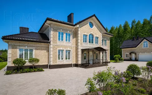 2-этажный коттедж 673 м² с отделкой