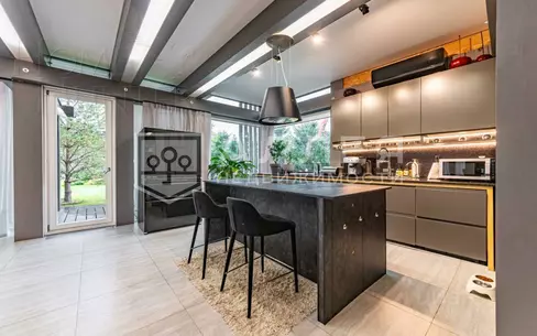 2-этажный коттедж 420 м² с отделкой