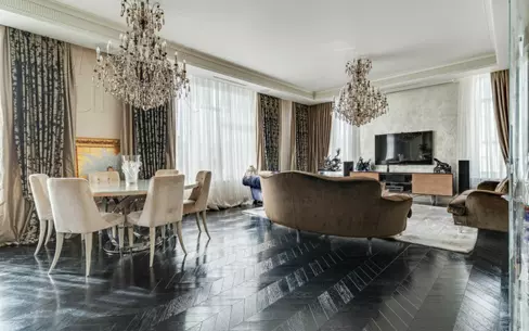 4-КОМН. КВАРТИРА С ОТДЕЛКОЙ 239 М² НА 5 ЭТАЖЕ
