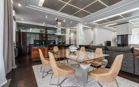 2-этажный коттедж 750 м² с отделкой