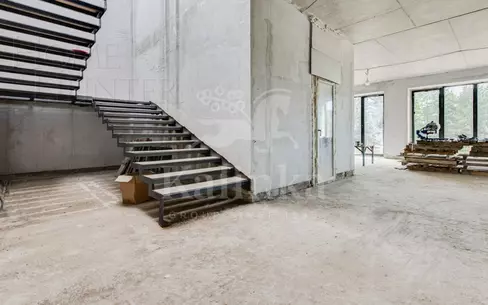 2-этажный коттедж 350 м² без отделки