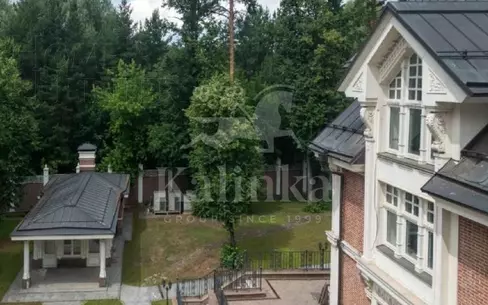 2-этажный коттедж 1 703.4 м² без отделки