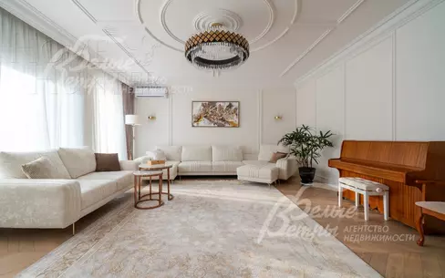 2-этажный коттедж 722 м² с отделкой