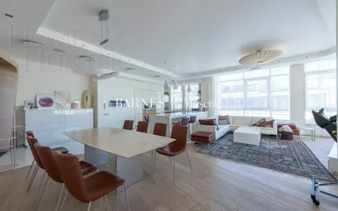 3-КОМН. КВАРТИРА С ОТДЕЛКОЙ 200.8 М² НА 5 ЭТАЖЕ