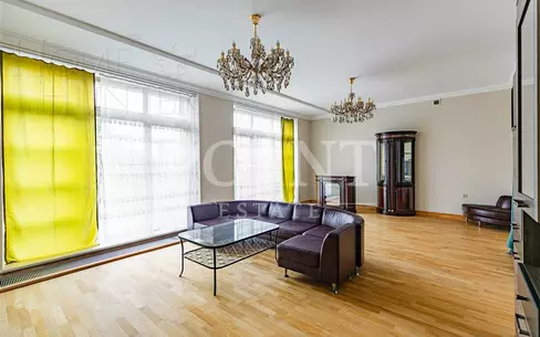 3-этажный таунхаус 265 м² с отделкой