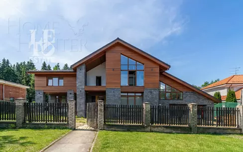 2-этажный коттедж 1 150 м² без отделки