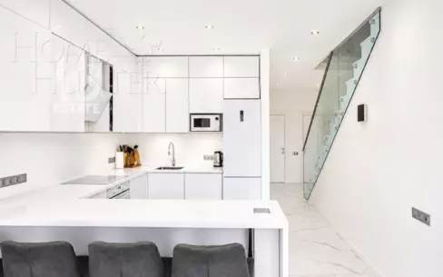 2-этажный коттедж 347.3 м² с отделкой
