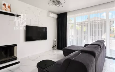 2-этажный коттедж 347.3 м² с отделкой