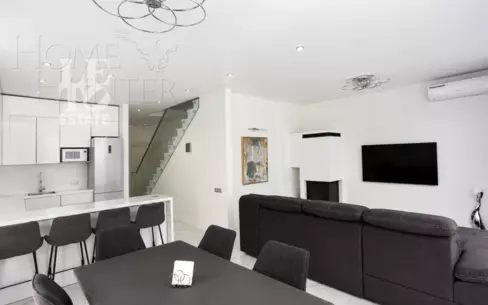 2-этажный коттедж 347.3 м² с отделкой