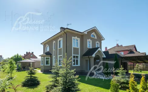 2-этажный коттедж 310 м² с отделкой