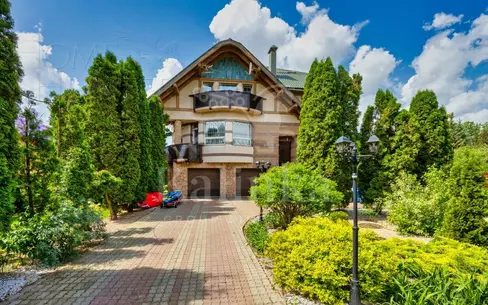 2-этажный коттедж 388 м² с отделкой