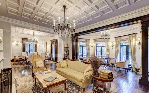 2-этажный коттедж 1 500 м² с отделкой