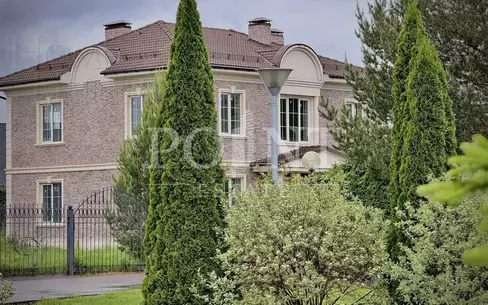 2-этажный коттедж 460 м² без отделки