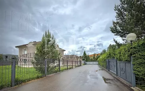 2-этажный коттедж 460 м² без отделки