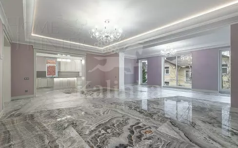 2-этажный коттедж 400 м² с отделкой