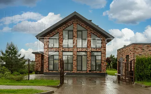 2-этажный коттедж 150 м² с отделкой
