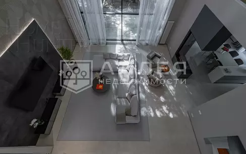2-этажный коттедж 720 м² с отделкой