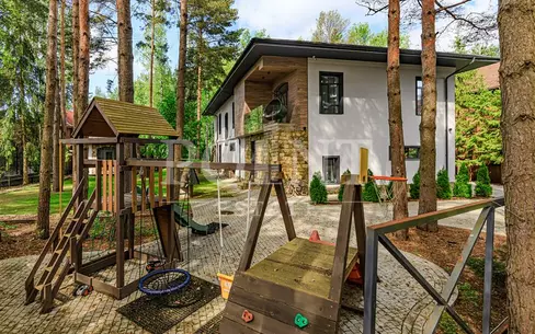 2-этажный коттедж 900 м² с отделкой