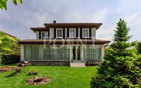 2-этажный коттедж 260 м² с отделкой