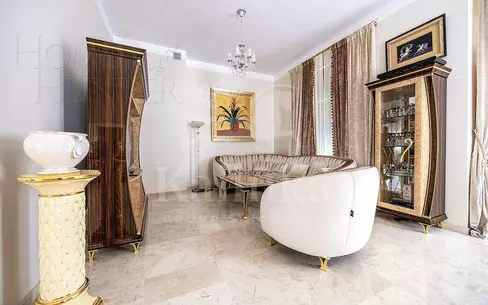 2-этажный таунхаус 350 м² с отделкой