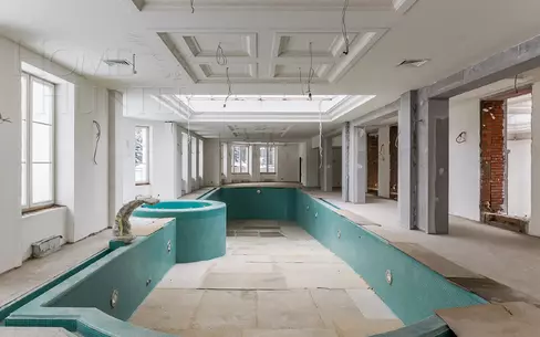 2-этажный коттедж 2 200 м² без отделки
