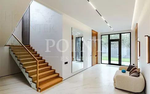 2-этажный коттедж 604 м² с отделкой