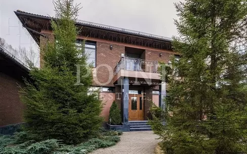 2-этажный коттедж 900 м² с отделкой