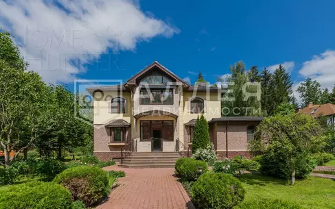 2-этажный коттедж 470 м² с отделкой
