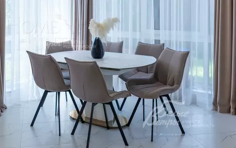 2-этажный коттедж 260 м² с отделкой