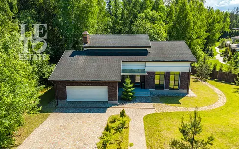 2-этажный коттедж 370 м² с отделкой