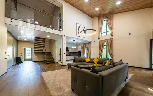 2-этажный коттедж 370 м² с отделкой