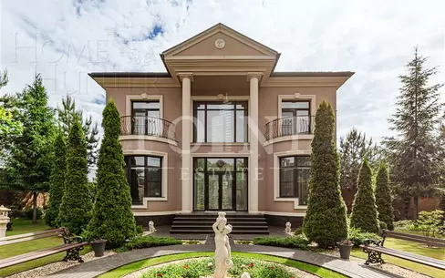 2-этажный коттедж 600 м² с отделкой