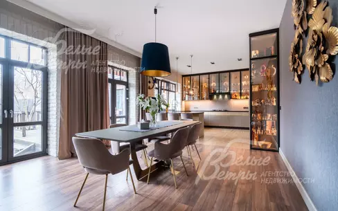 2-этажный коттедж 700 м² с отделкой