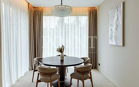2-этажный коттедж 349.7 м² с отделкой