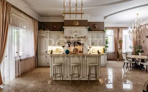 2-этажный коттедж 600 м² с отделкой
