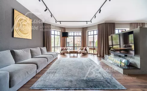 2-этажный коттедж 700 м² с отделкой