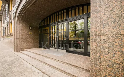 4-КОМН. КВАРТИРА БЕЗ ОТДЕЛКИ 164.6 М² НА 1 ЭТАЖЕ