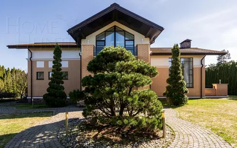 2-этажный коттедж 480 м² с отделкой