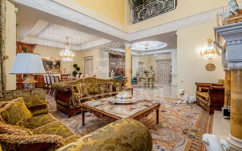 2-этажный коттедж 1 300 м² с отделкой