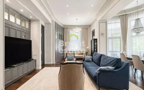 2-этажный коттедж 730 м² с отделкой