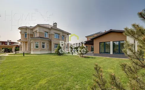 2-этажный коттедж 688 м² с отделкой