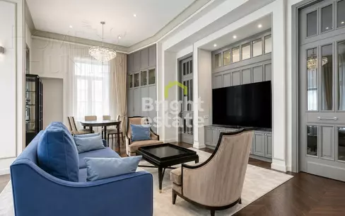 2-этажный коттедж 730 м² с отделкой