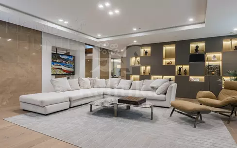 2-этажный коттедж 1 150 м² с отделкой
