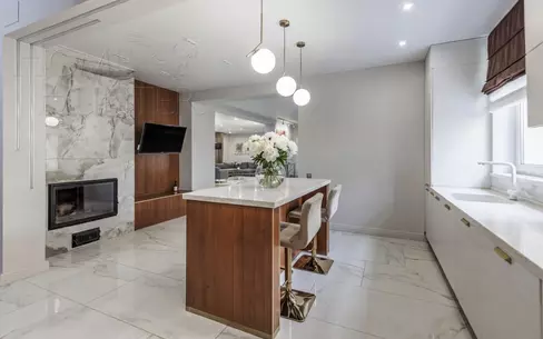 2-этажный коттедж 285 м² с отделкой