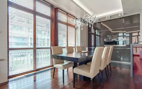 3-КОМН. КВАРТИРА С ОТДЕЛКОЙ 145.7 М² НА 4 ЭТАЖЕ