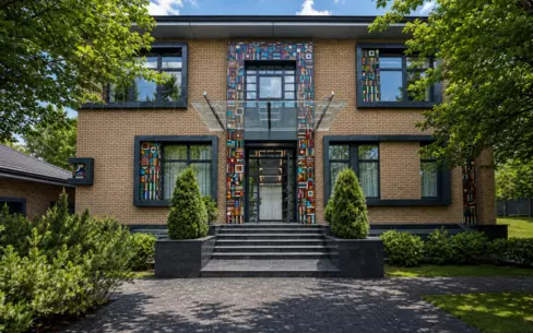 2-этажный коттедж 750 м² с отделкой