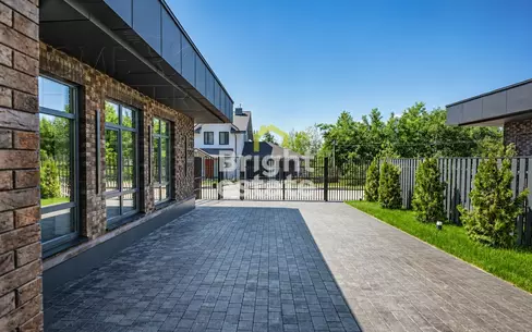 2-этажный коттедж 340 м² с отделкой