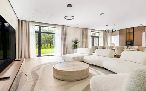 2-этажный коттедж 481.1 м² с отделкой